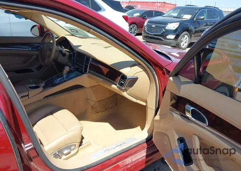 2012 Porsche Panamera 4 из США, поврежденный, VIN WP0AA2A71CL072322